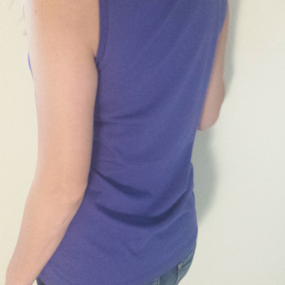 KIERAN PURPLE RUFFLE FLOWERS TANK CAMI LARGE - Picture 4 of 5